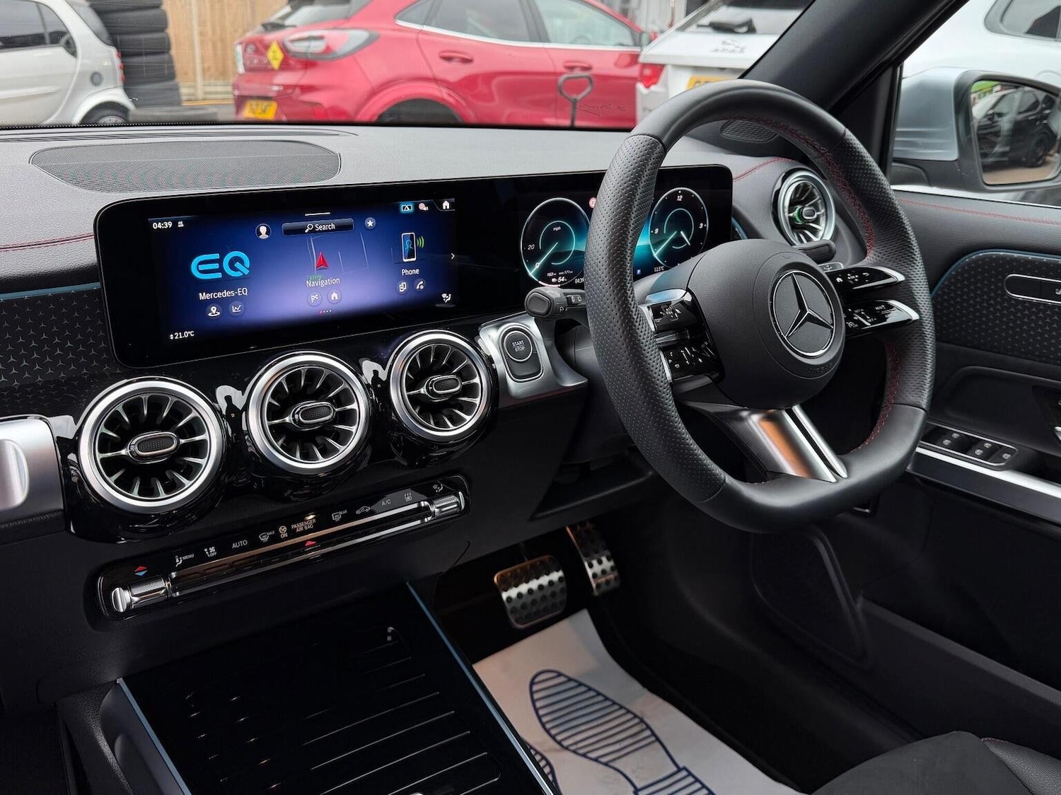 Used Mercedes-Benz EQB 2024 for sale - 76670837: Photo 35