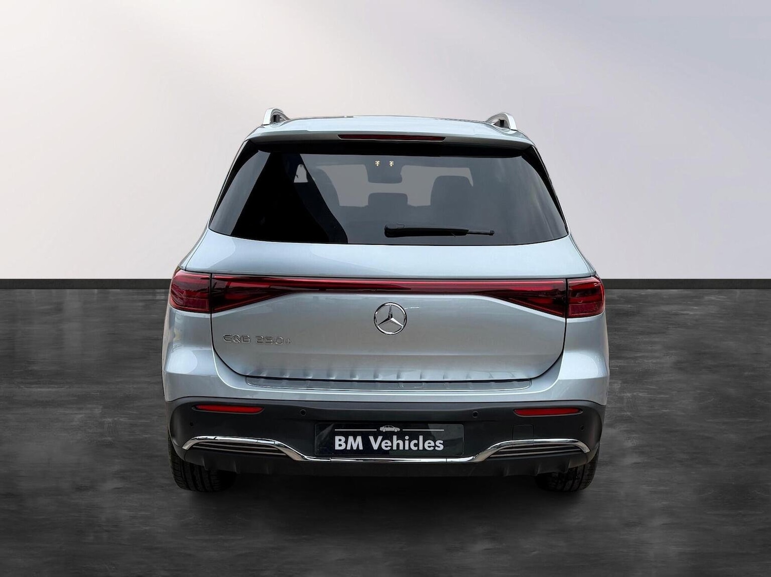 Used Mercedes-Benz EQB 2024 for sale - 76670837: Photo 7