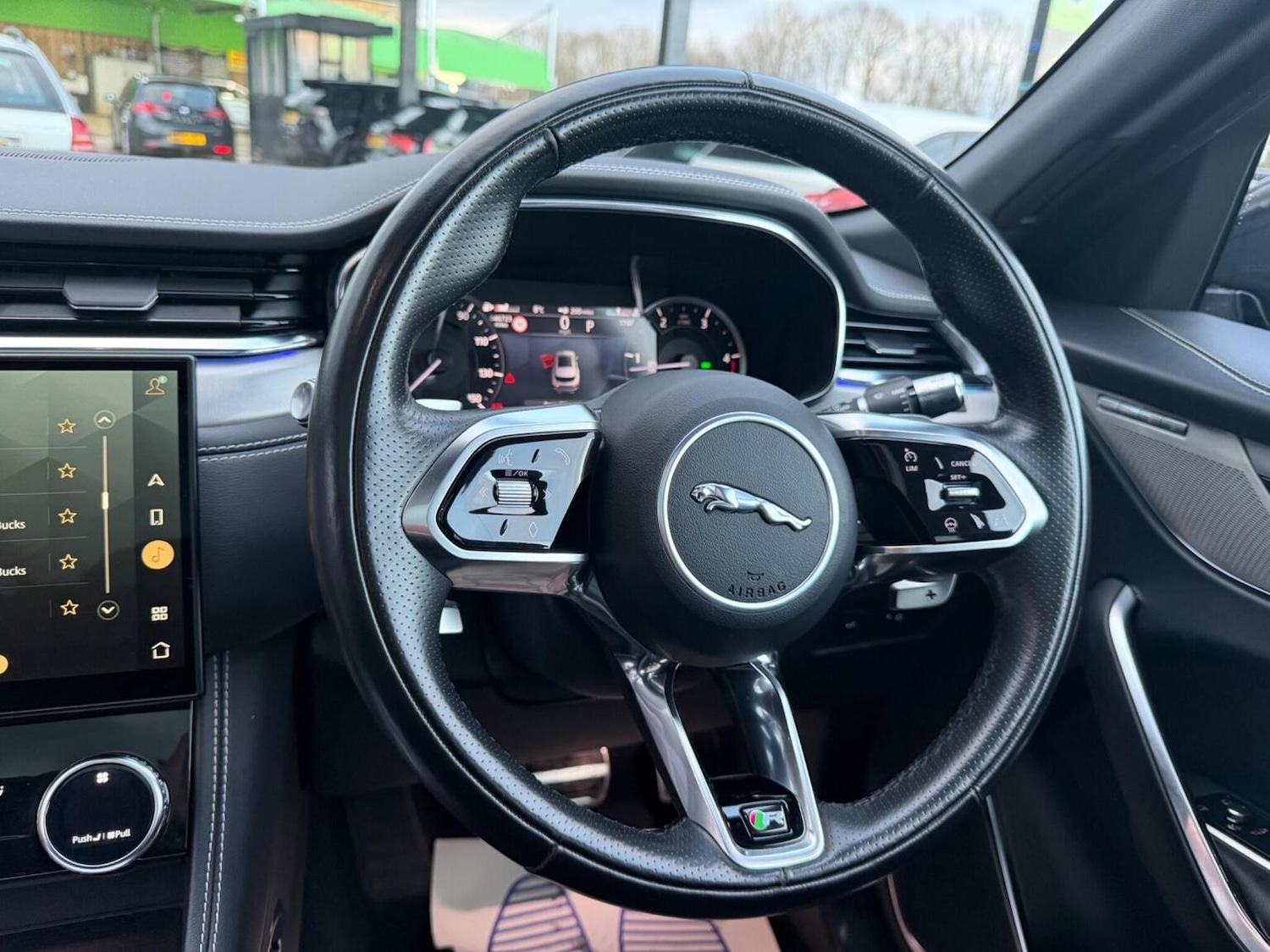 Used Jaguar F-Pace 2022 for sale - 77707299: Photo 19