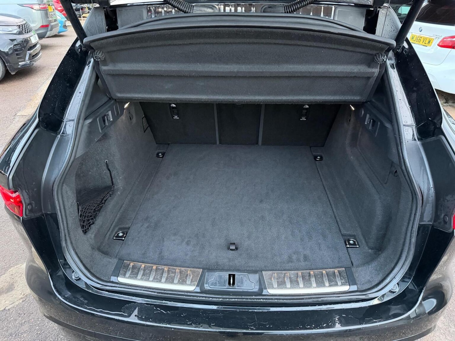 Used Jaguar F-Pace 2022 for sale - 77707299: Photo 41