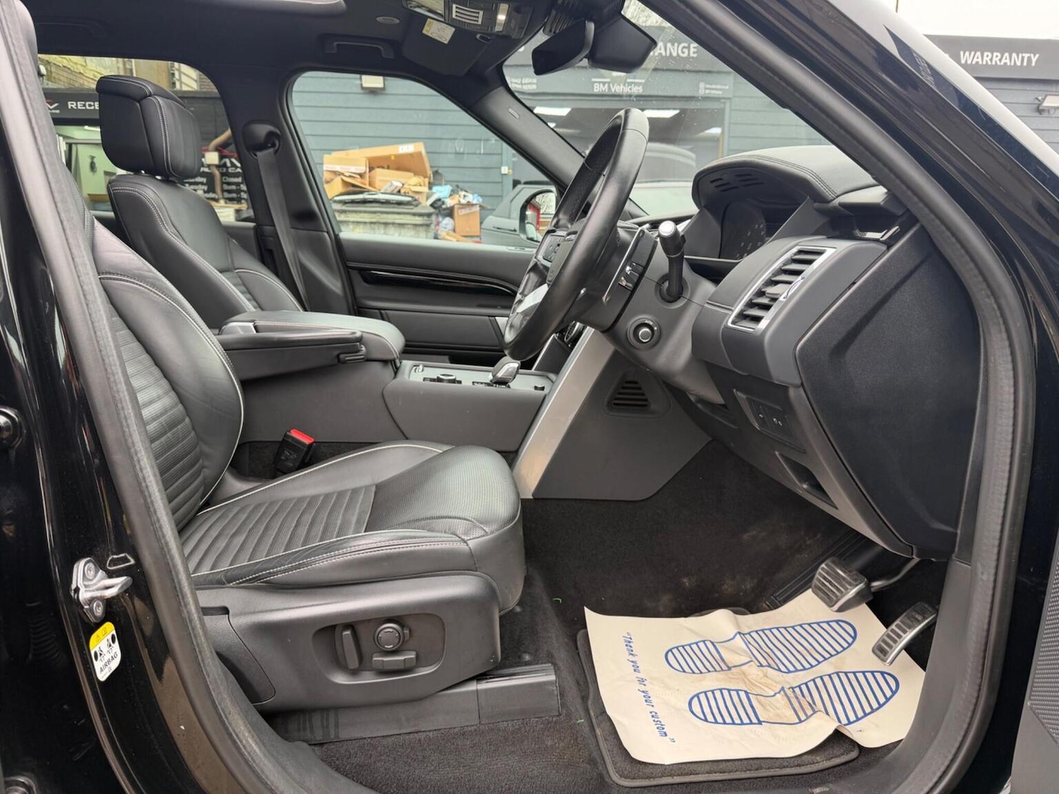 Used Land Rover Discovery 2023 for sale - 77750022: Photo 12