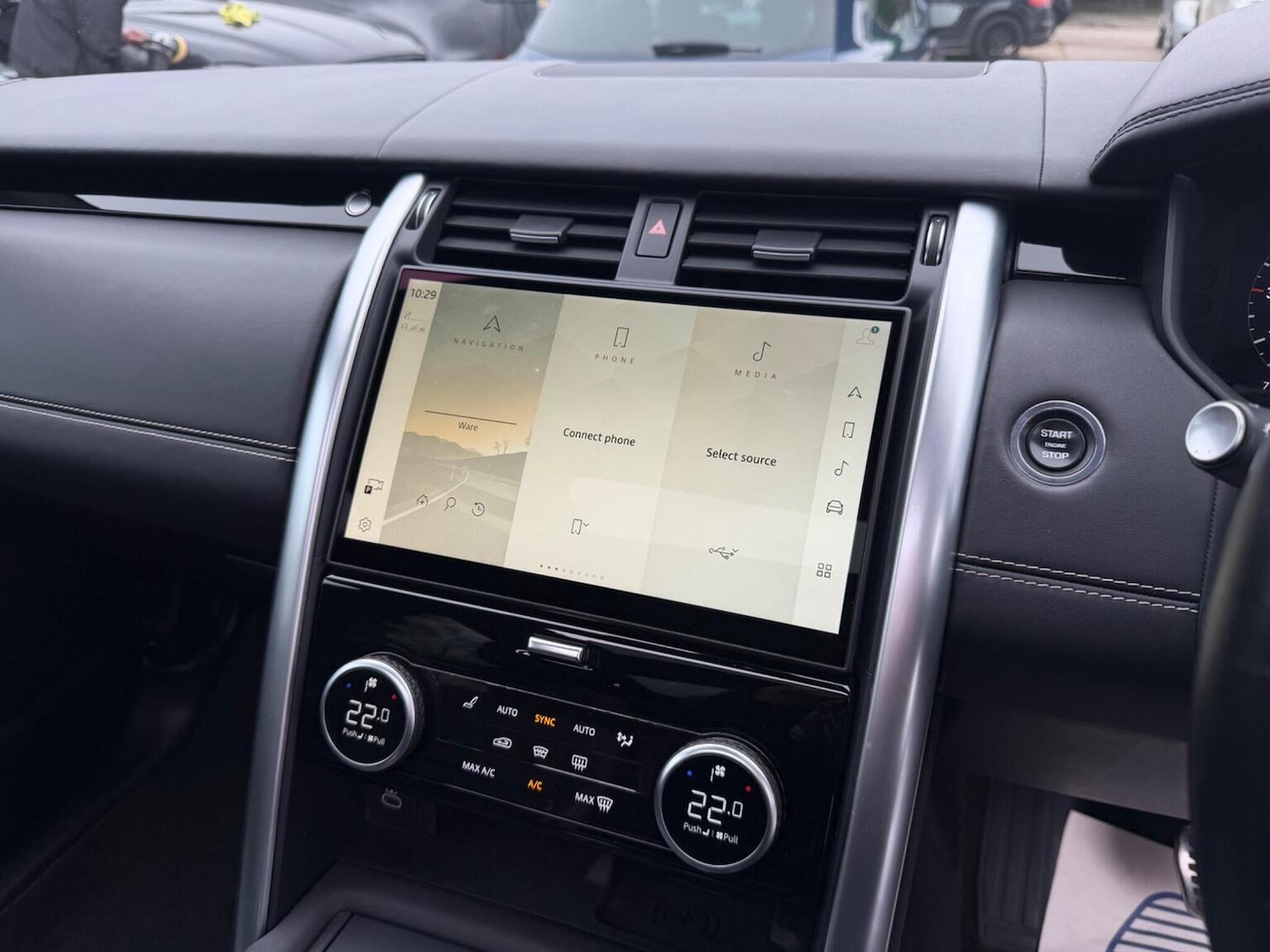 Used Land Rover Discovery 2023 for sale - 77750022: Photo 21