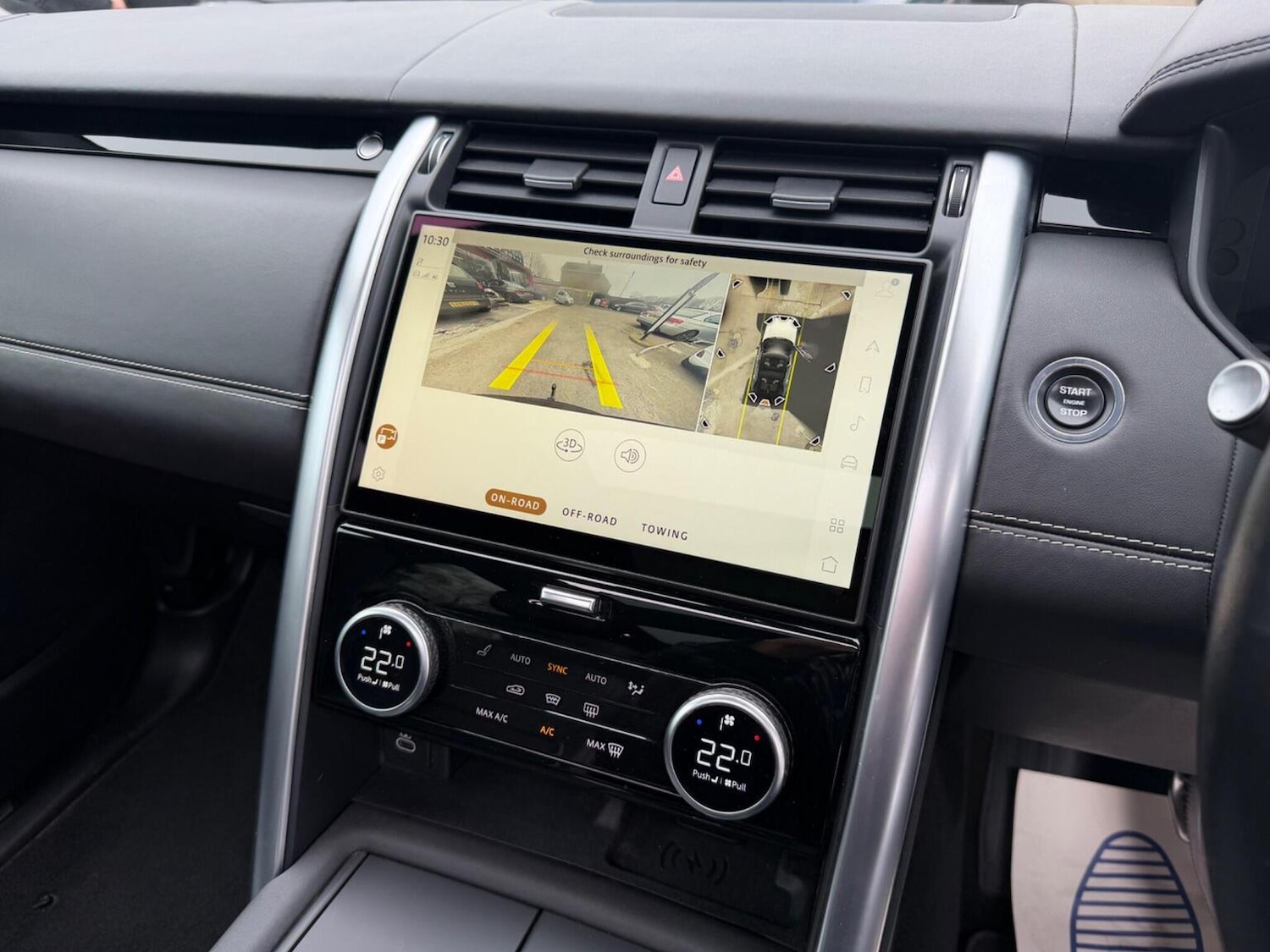 Used Land Rover Discovery 2023 for sale - 77750022: Photo 22