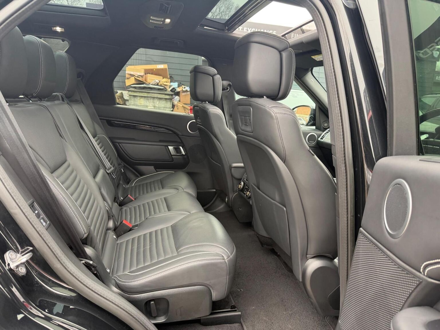 Used Land Rover Discovery 2023 for sale - 77750022: Photo 38