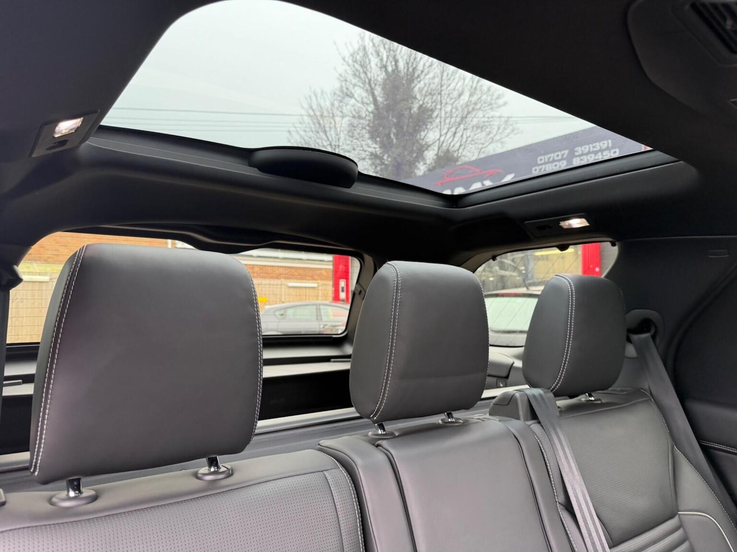 Used Land Rover Discovery 2023 for sale - 77750022: Photo 39