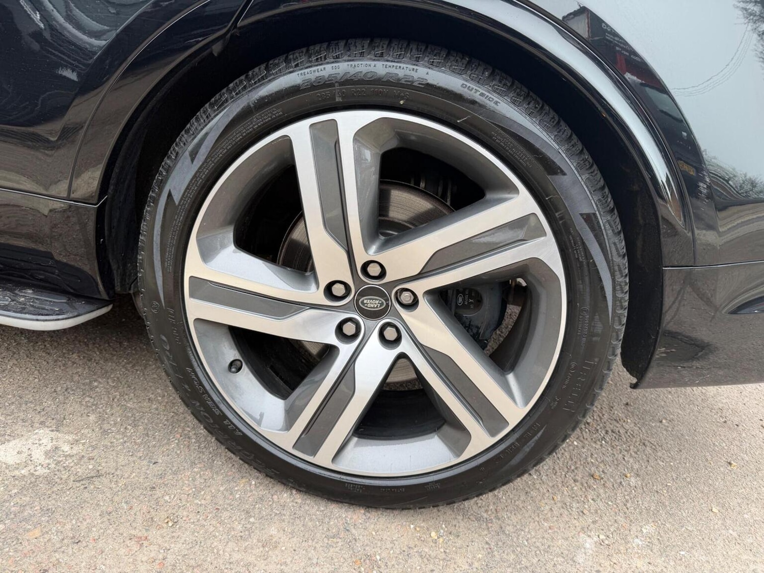 Used Land Rover Discovery 2023 for sale - 77750022: Photo 52