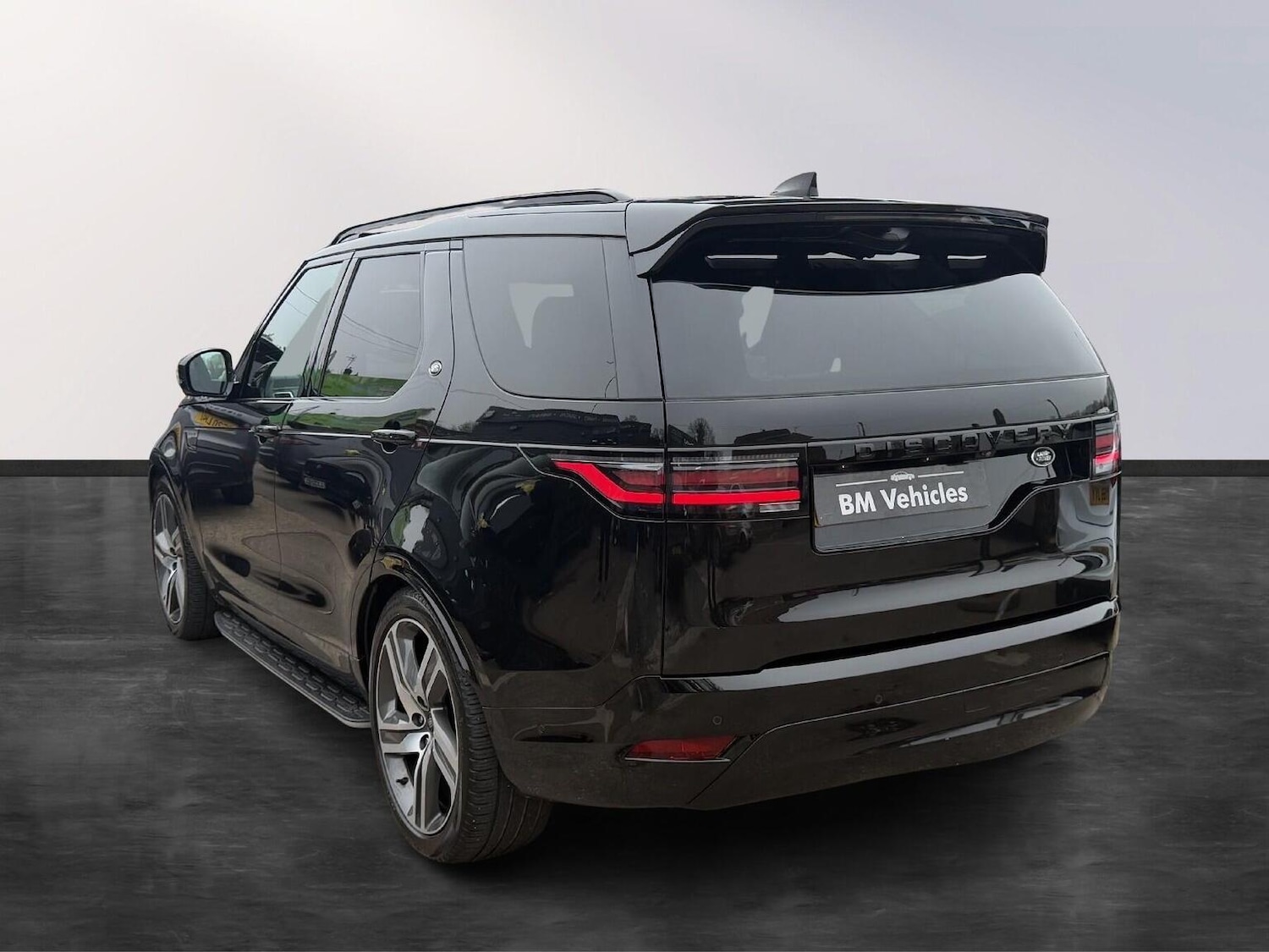 Used Land Rover Discovery 2023 for sale - 77750022: Photo 6