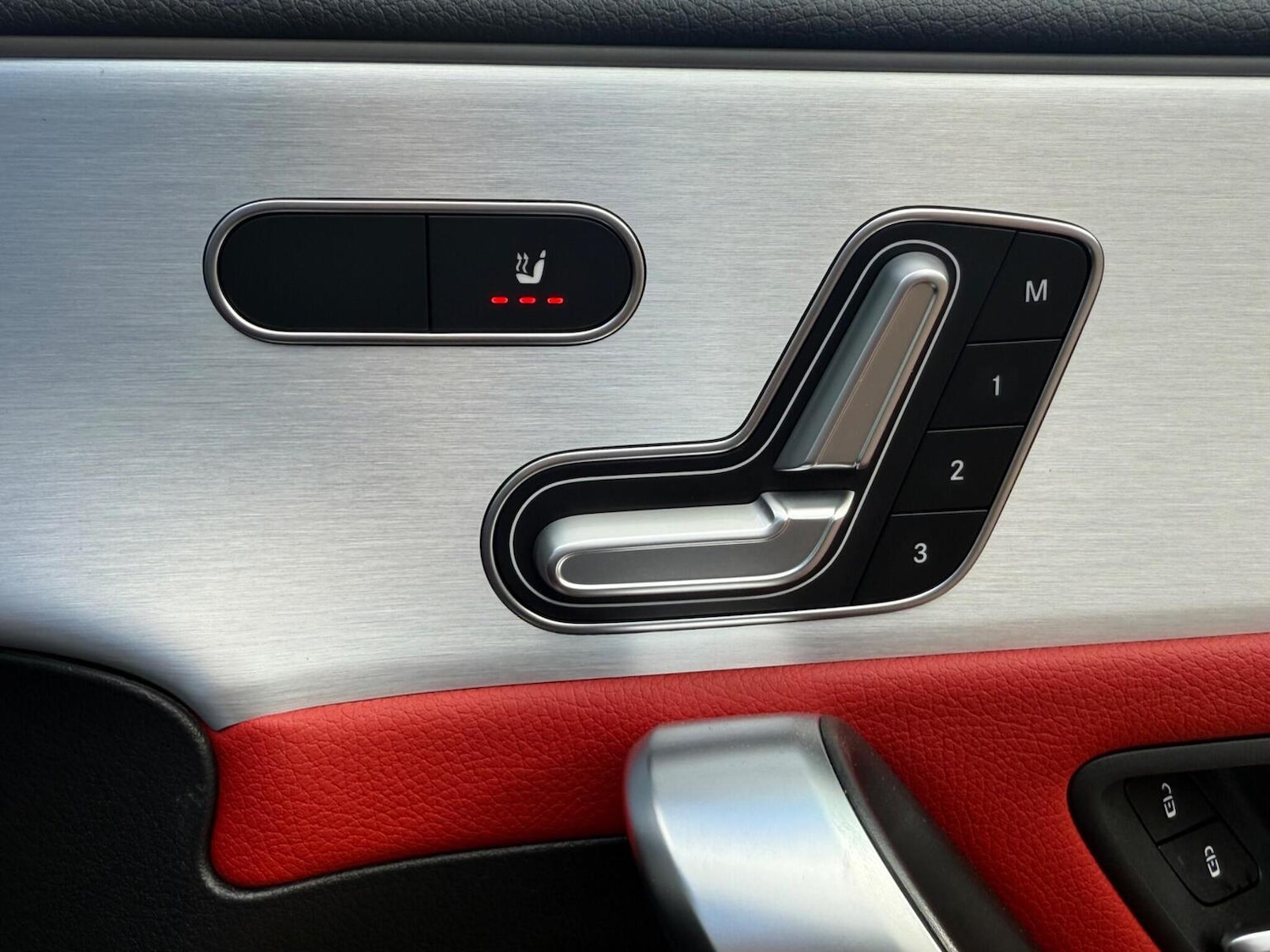 Used Mercedes-Benz CLA 2020 for sale - 77656294: Photo 31