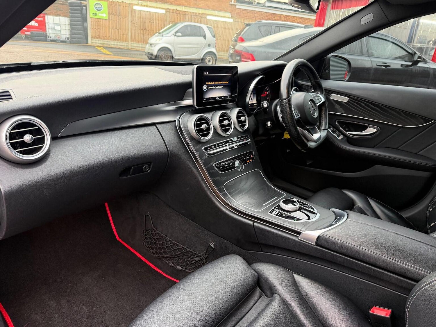 Used Mercedes-Benz C Class 2017 for sale - 76974357: Photo 32