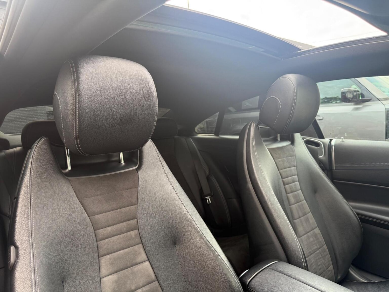 Used Mercedes-Benz E Class 2018 for sale - 77578458: Photo 33