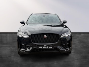 Used Jaguar F-Pace 2018 for sale - 79047740: Photo