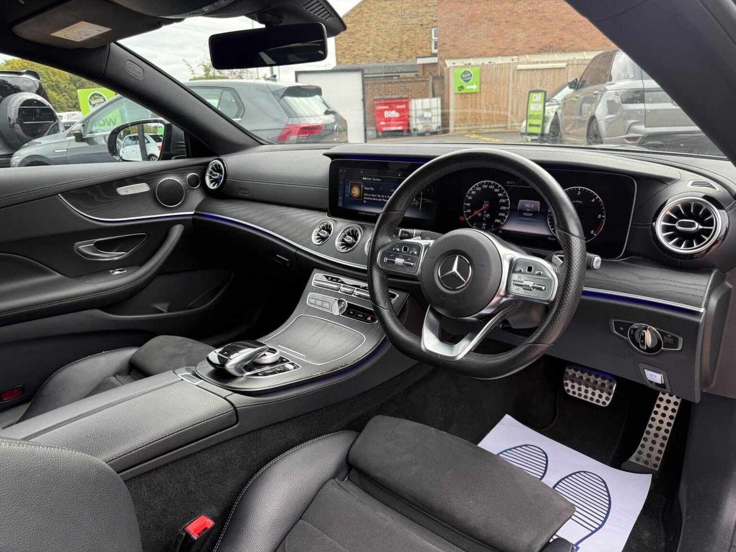 Used Mercedes-Benz E Class 2019 for sale - 76877572: Photo 11