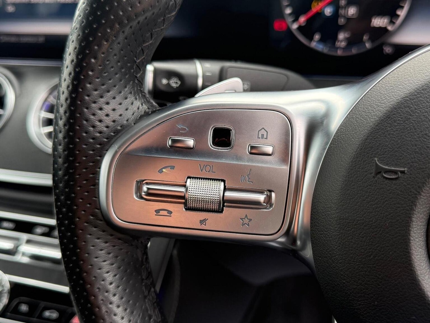 Used Mercedes-Benz E Class 2019 for sale - 76877572: Photo 18