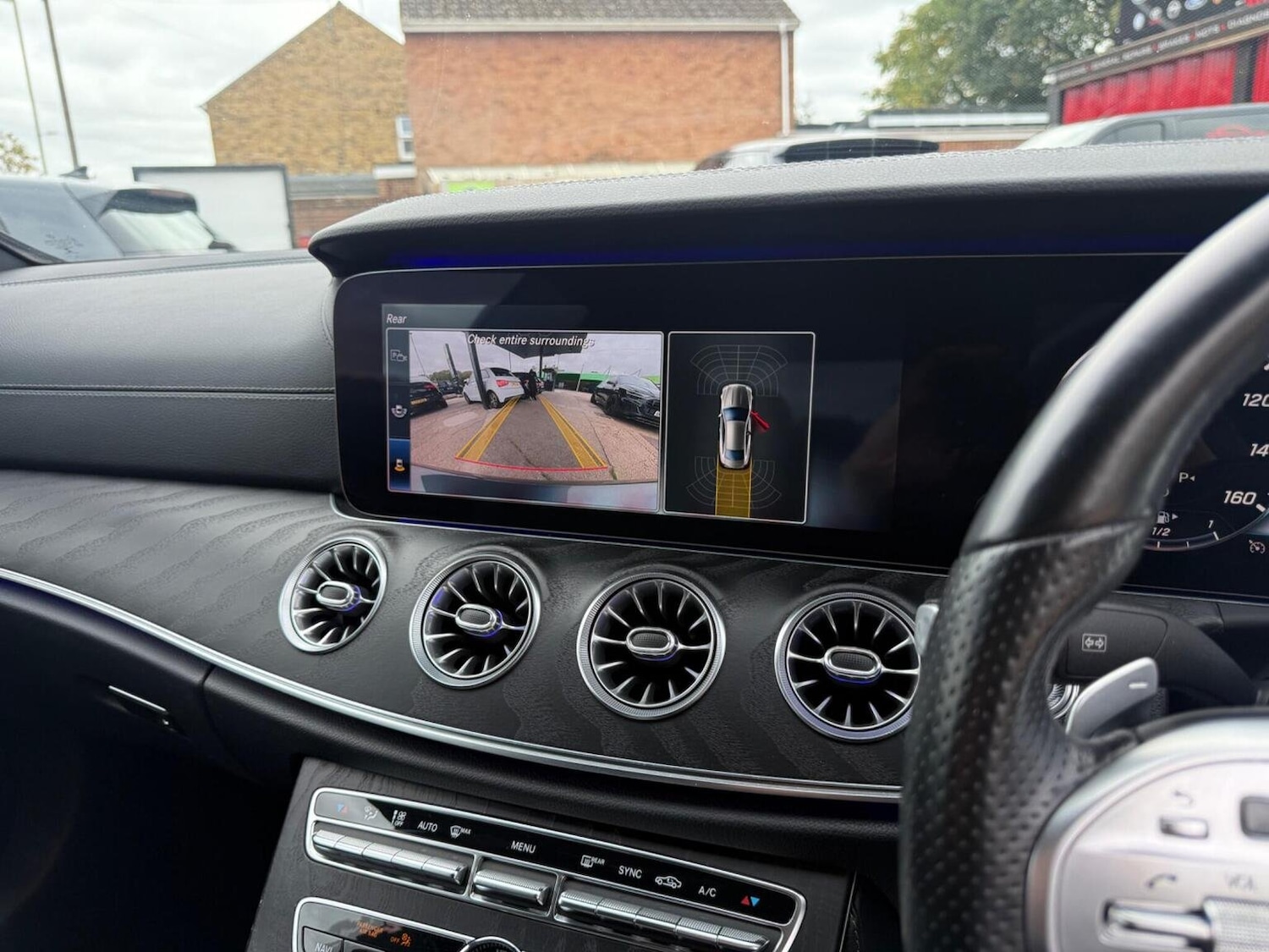 Used Mercedes-Benz E Class 2019 for sale - 76877572: Photo 24