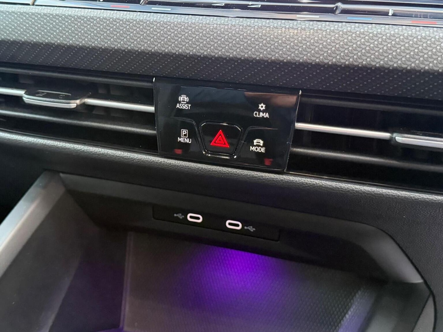 Used Volkswagen Golf 2020 for sale - 76670861: Photo 25