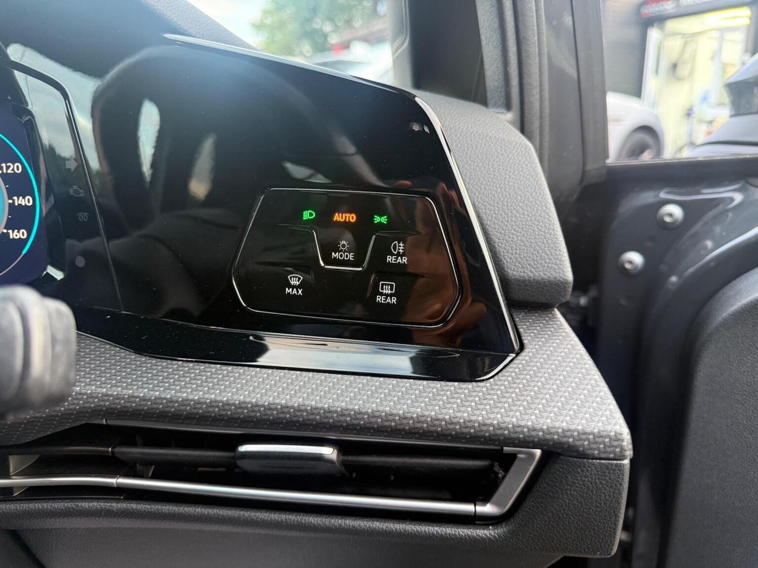 Used Volkswagen Golf 2020 for sale - 76670861: Photo 27