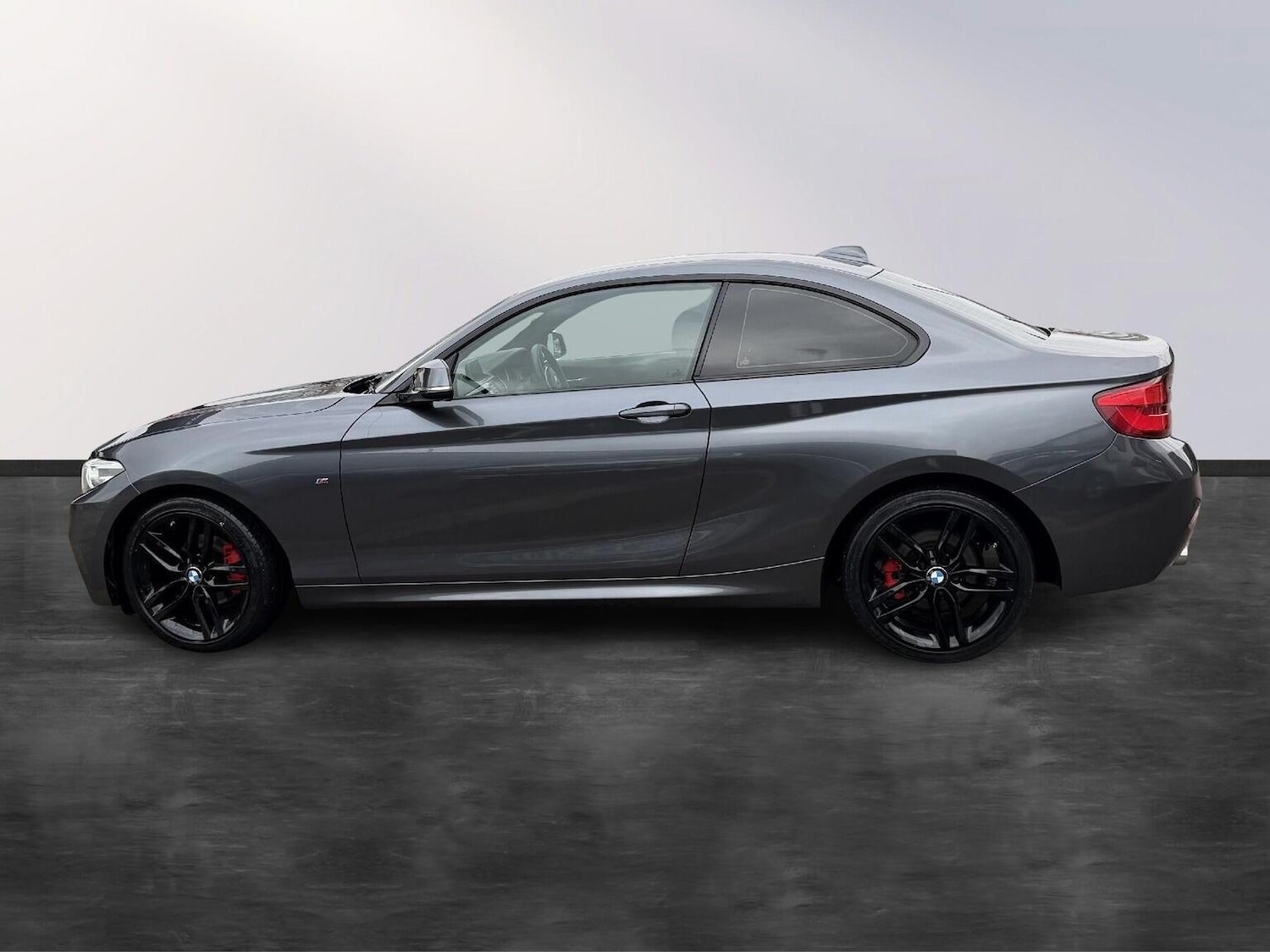 Used BMW 2 Series 2017 for sale - 77400010: Photo 4