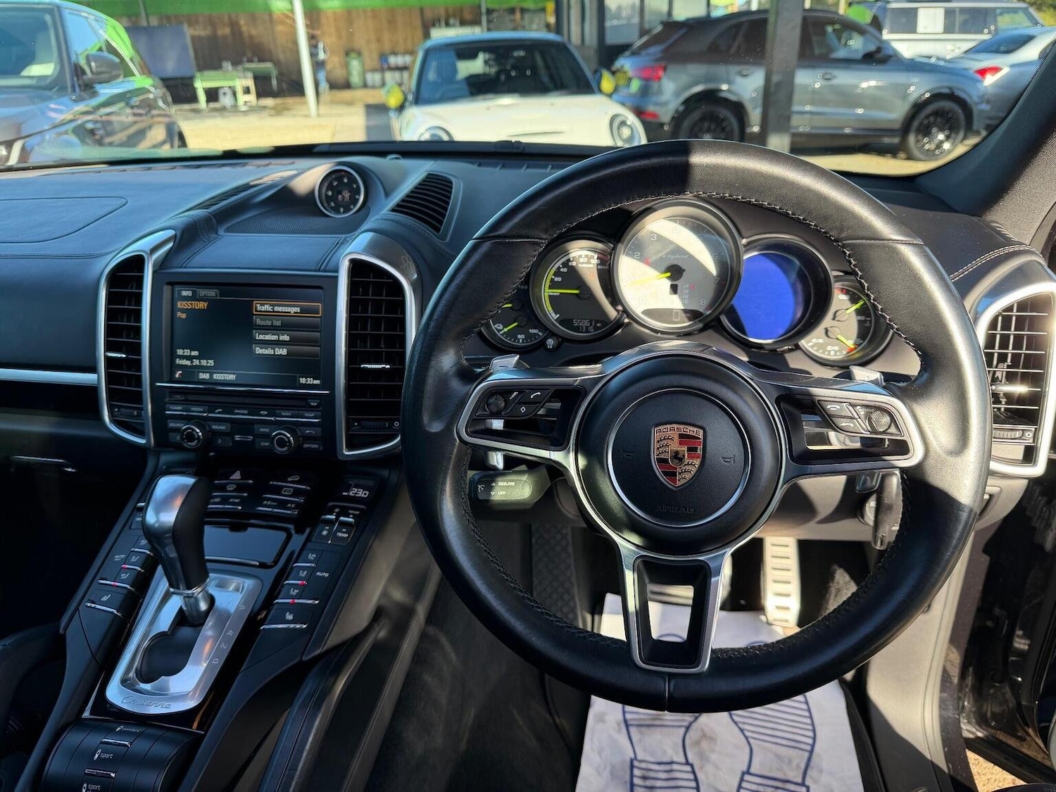 Used Porsche Cayenne 2016 for sale - 76670845: Photo 14