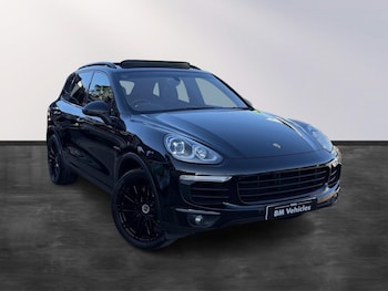 Used Porsche Cayenne 2016 for sale - 76670845: Photo