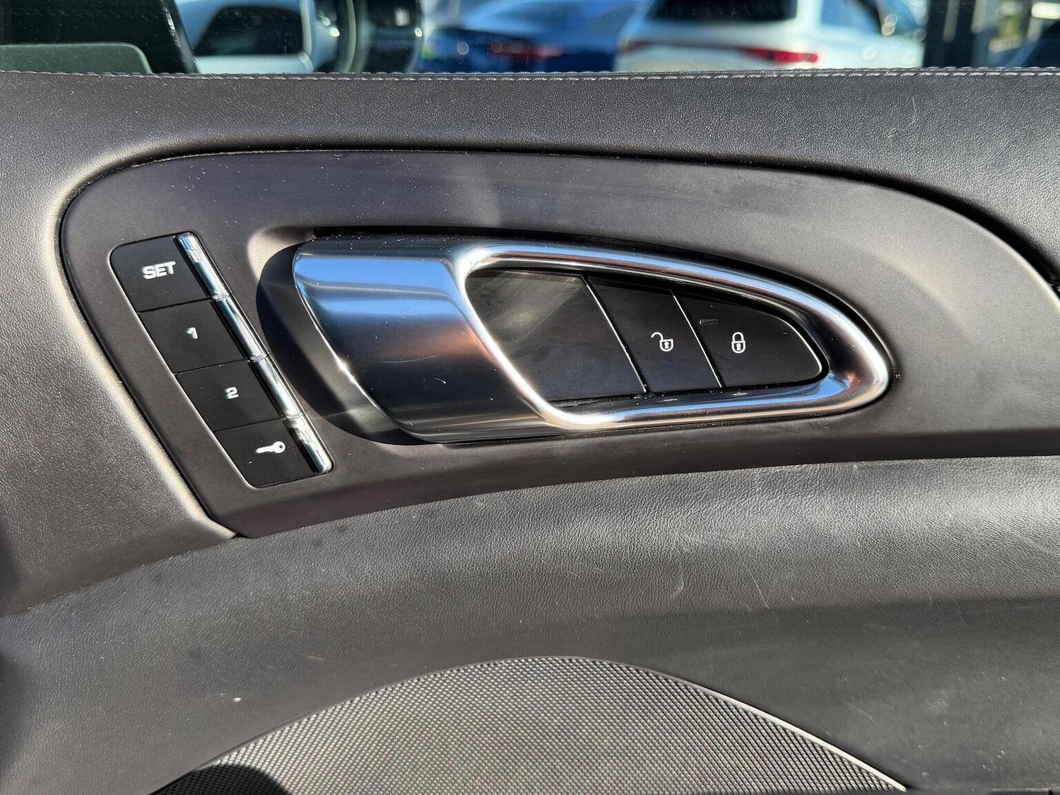 Used Porsche Cayenne 2016 for sale - 76670845: Photo 34