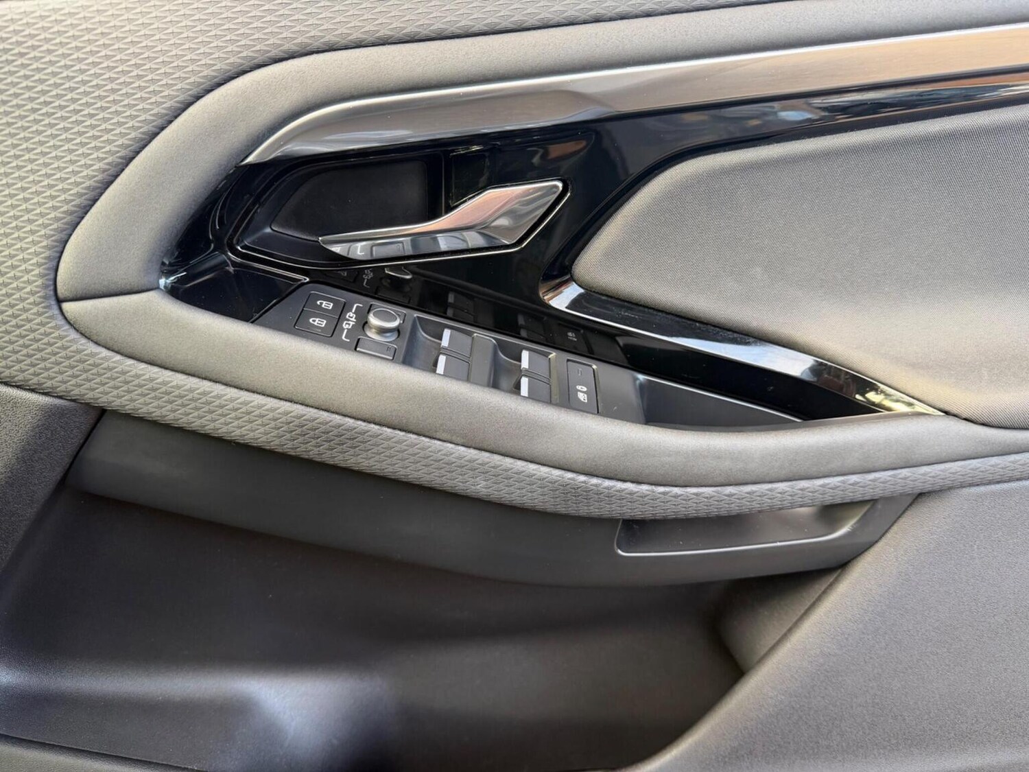 Used Land Rover Range Rover Evoque 2021 for sale - 78057069: Photo 29