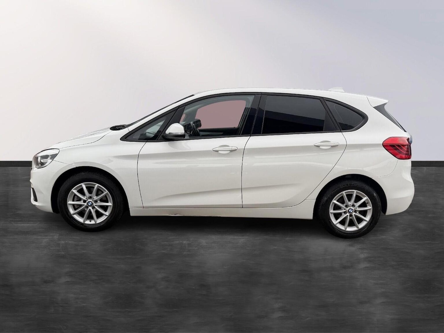 Used BMW 2 Series 2016 for sale - 77609925: Photo 4