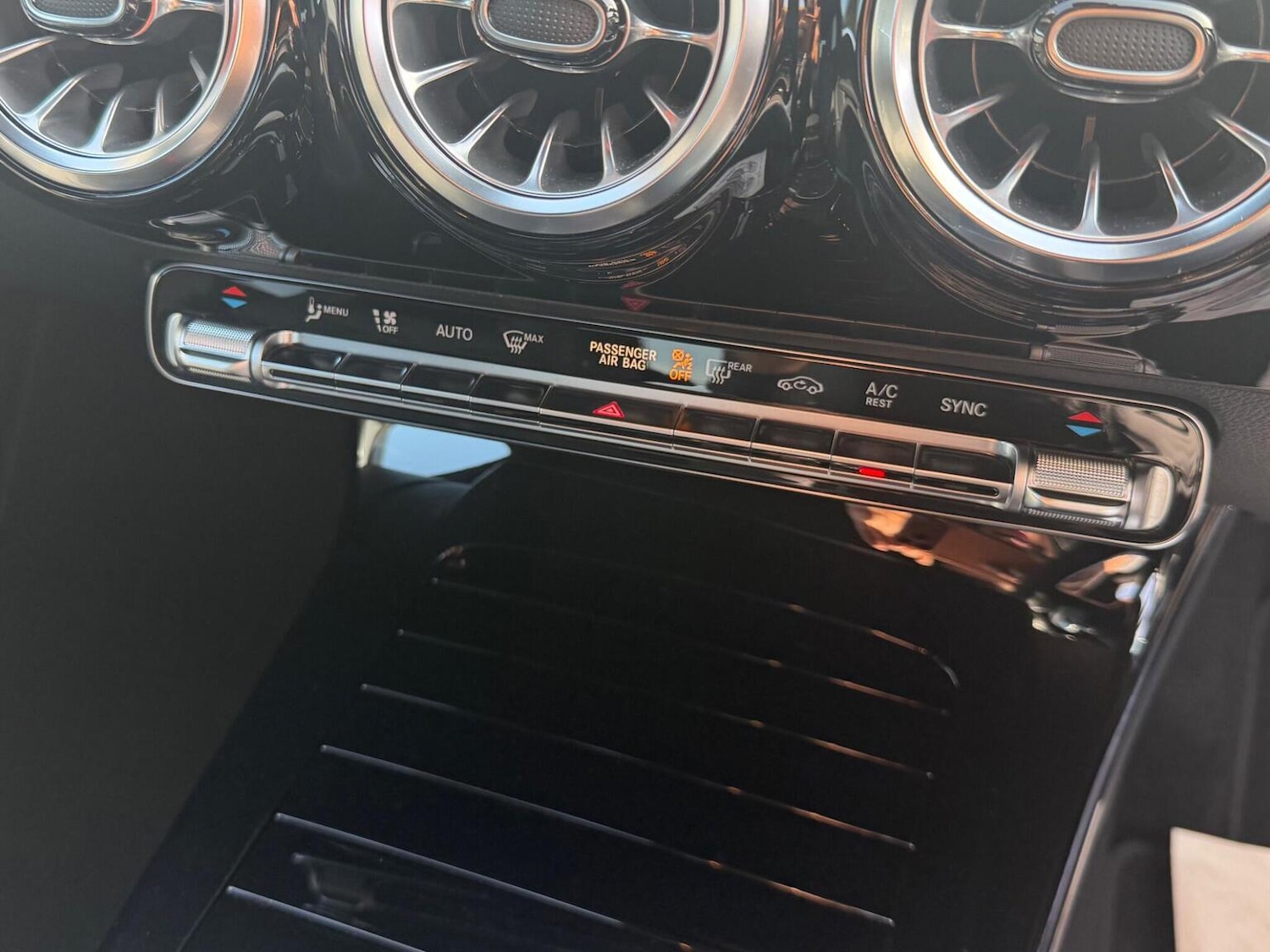 Used Mercedes-Benz CLA 2022 for sale - 77668524: Photo 28