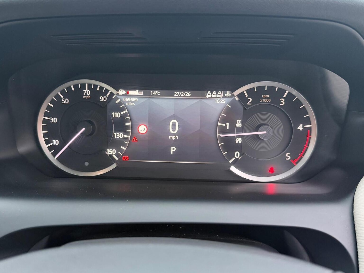 Used Land Rover Discovery Sport 2022 for sale - 77694349: Photo 13