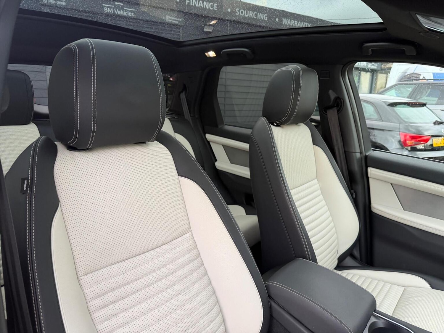 Used Land Rover Discovery Sport 2022 for sale - 77694349: Photo 32