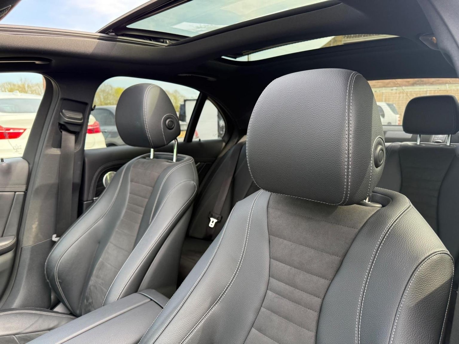 Used Mercedes-Benz E Class 2020 for sale - 76713006: Photo 37