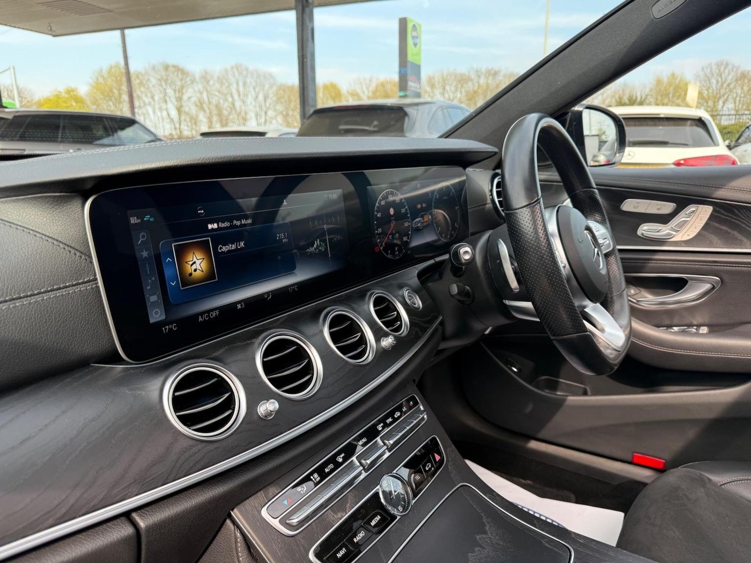 Used Mercedes-Benz E Class 2020 for sale - 76713006: Photo 39