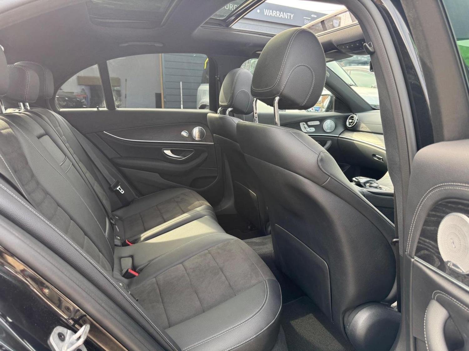 Used Mercedes-Benz E Class 2020 for sale - 76713006: Photo 40