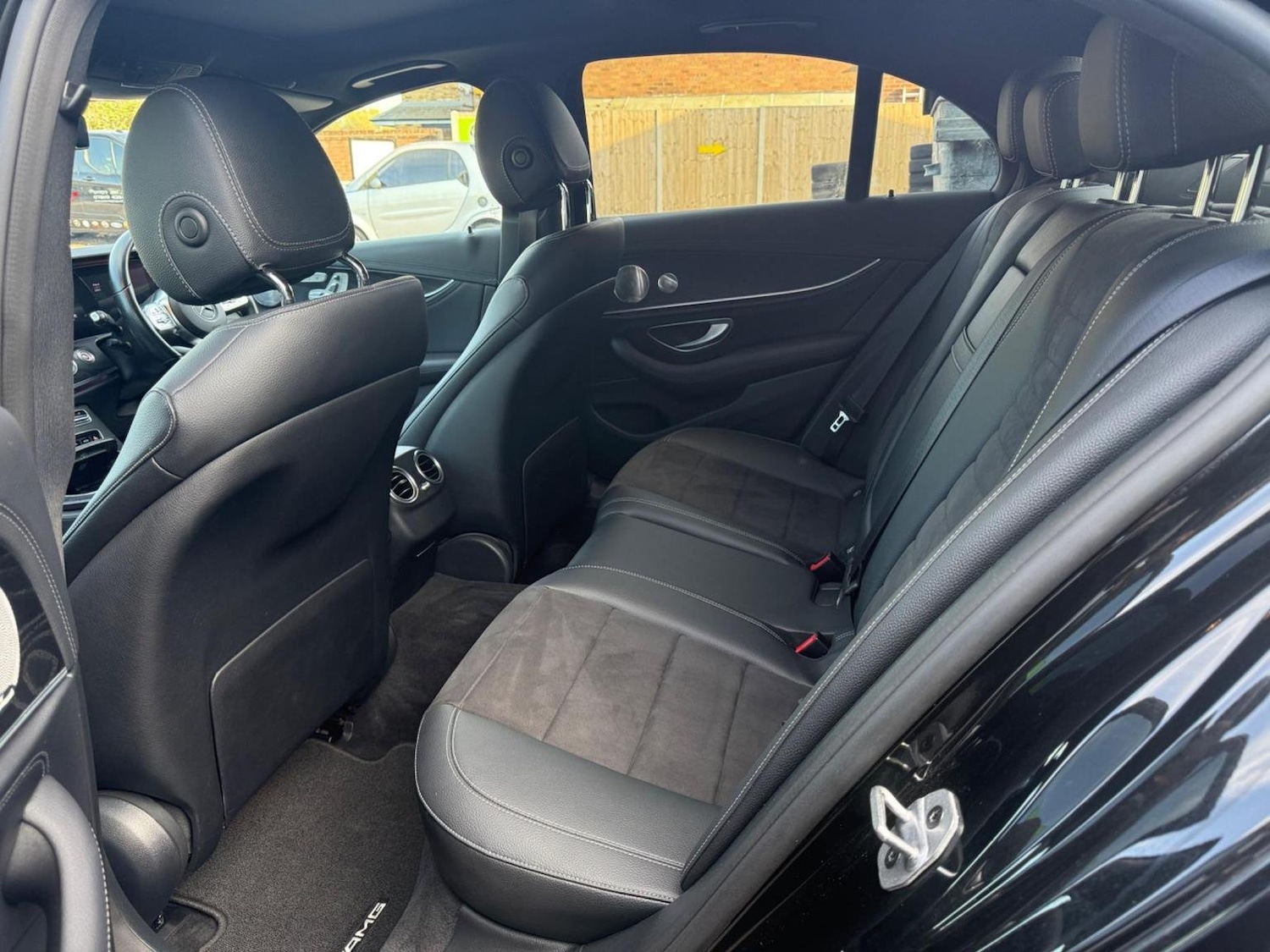 Used Mercedes-Benz E Class 2020 for sale - 76713006: Photo 41