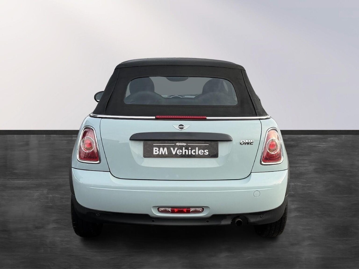 Used MINI Convertible 2011 for sale - 77028008: Photo 13