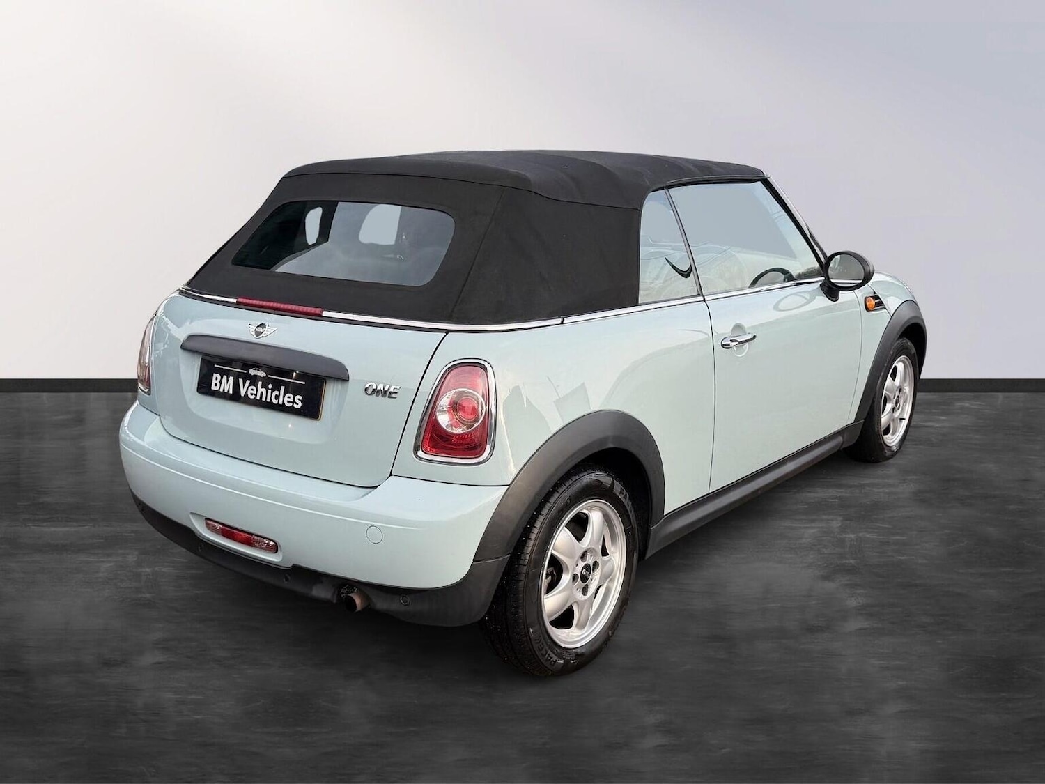 Used MINI Convertible 2011 for sale - 77028008: Photo 14