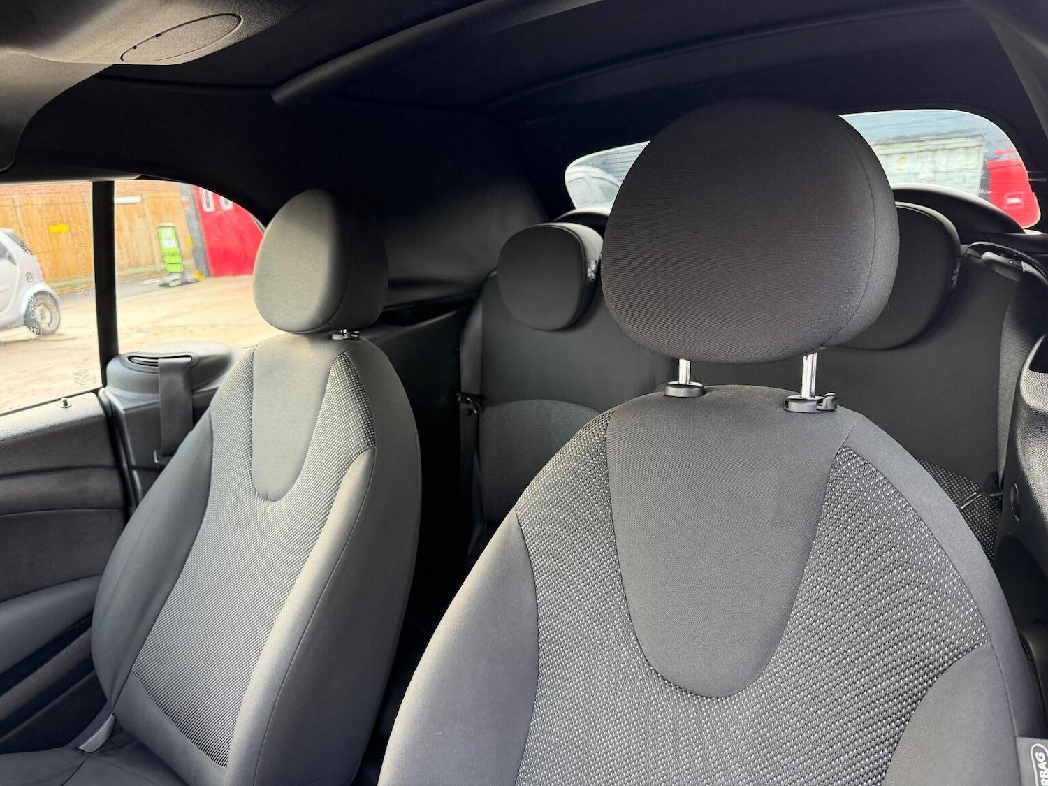 Used MINI Convertible 2011 for sale - 77028008: Photo 32