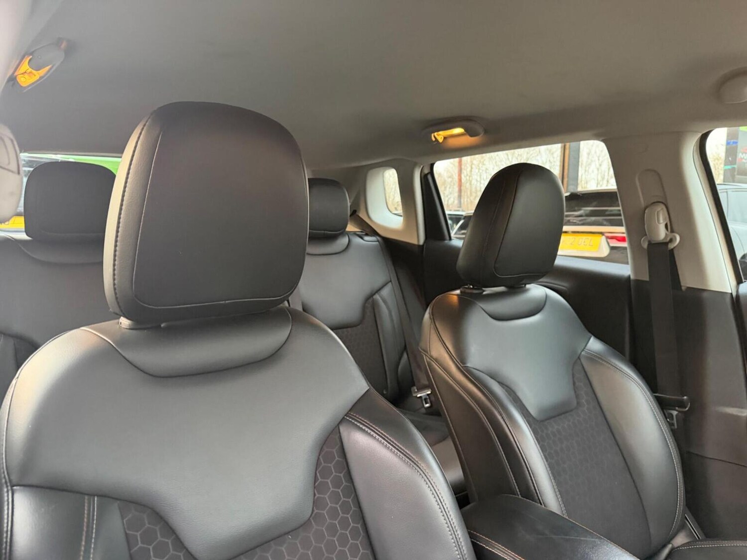 Used Jeep Compass 2018 for sale - 77807212: Photo 30