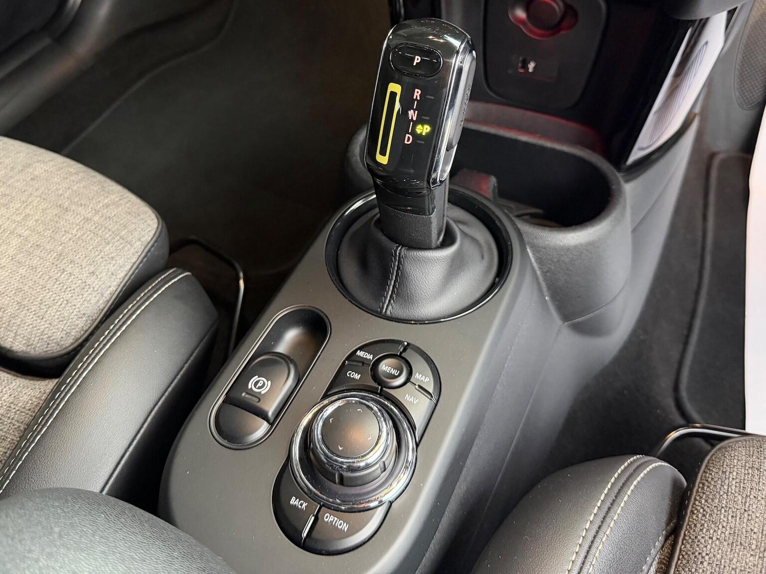 Used MINI Hatch 2021 for sale - 76670844: Photo 29