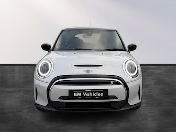 Used MINI Hatch 2021 for sale - 76670844: Photo