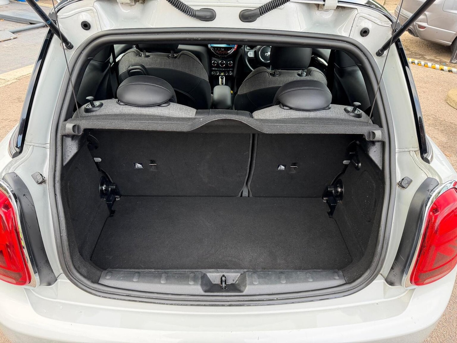 Used MINI Hatch 2021 for sale - 76670844: Photo 38