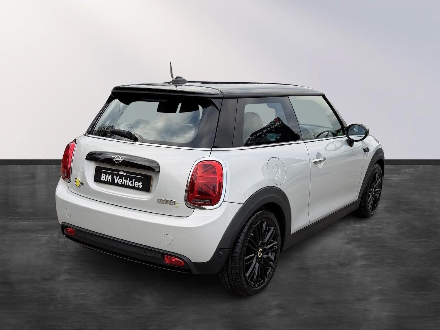 Used MINI Hatch 2021 for sale - 76670844: Photo 8