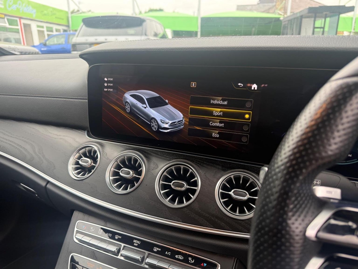 Used Mercedes-Benz E Class 2021 for sale - 76712685: Photo 26