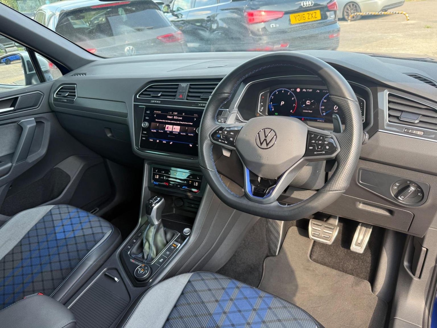 Used Volkswagen Tiguan 2021 for sale - 76670862: Photo 11