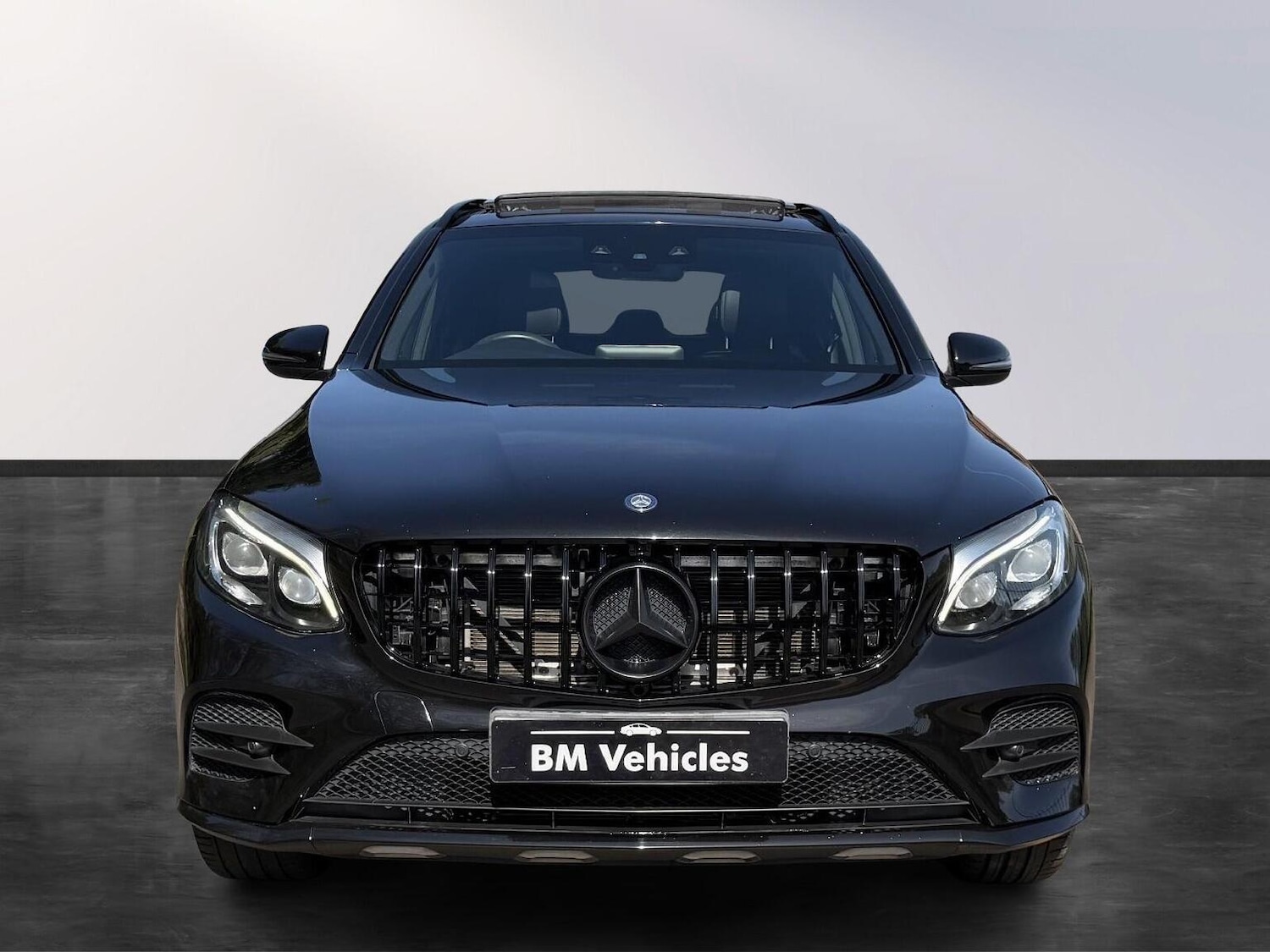 Used Mercedes-Benz GLC 2015 for sale - 78190643: Photo 2