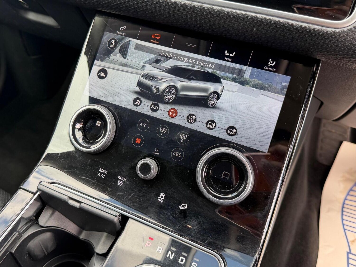 Used Land Rover Range Rover Velar 2018 for sale - 78057007: Photo 27