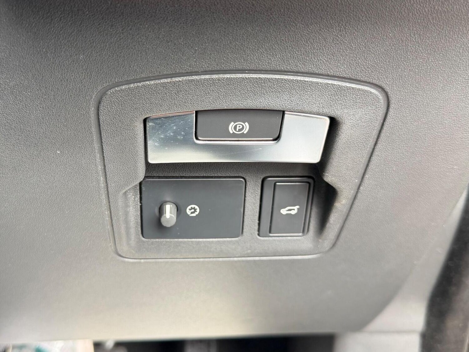 Used Land Rover Range Rover Velar 2018 for sale - 78057007: Photo 33