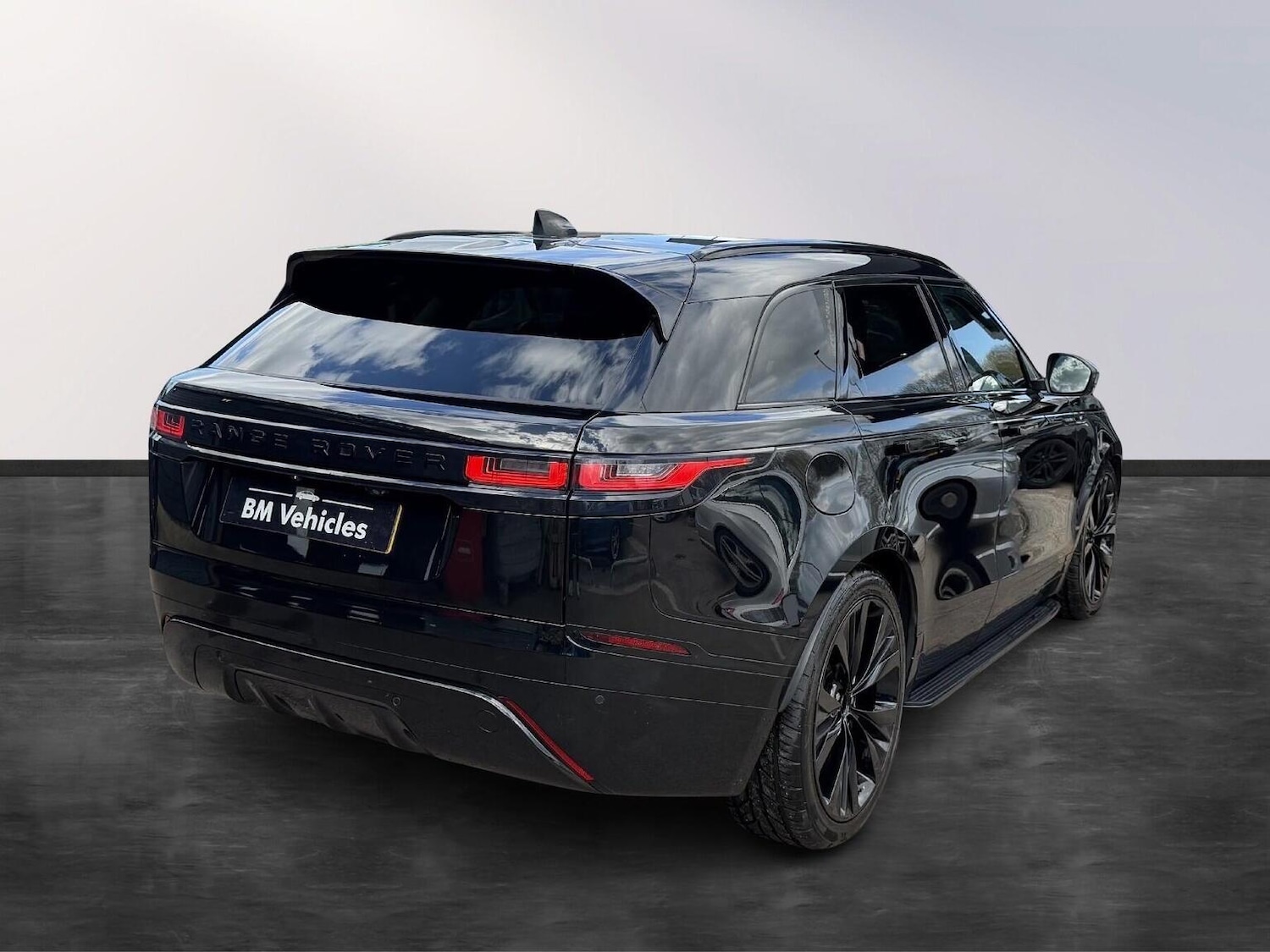 Used Land Rover Range Rover Velar 2018 for sale - 78057007: Photo 8