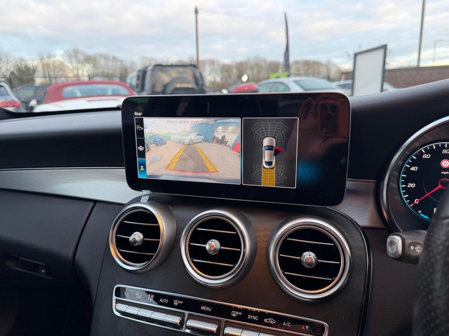 Used Mercedes-Benz C Class 2019 for sale - 77438350: Photo 21