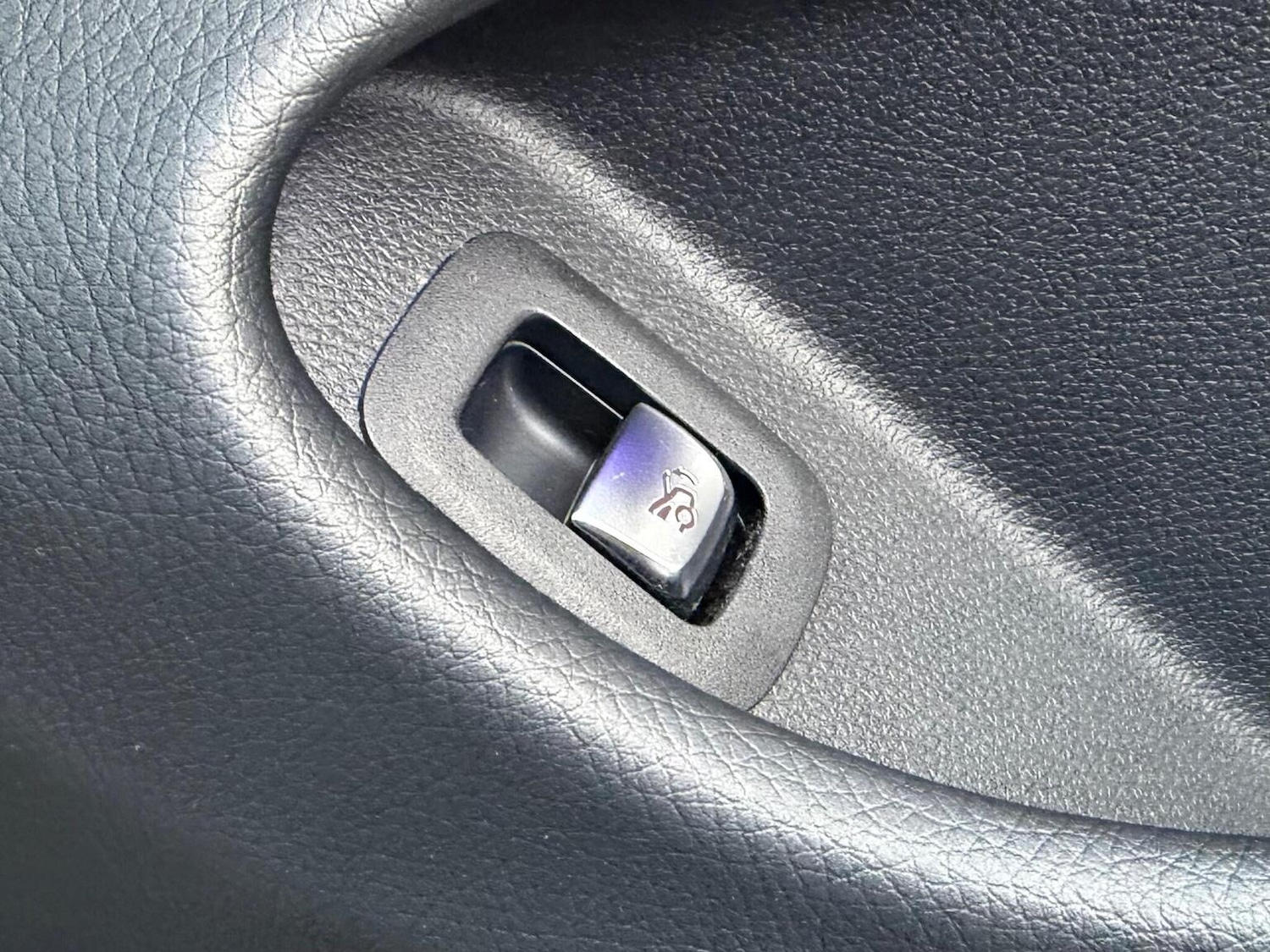 Used Mercedes-Benz C Class 2019 for sale - 77438350: Photo 32