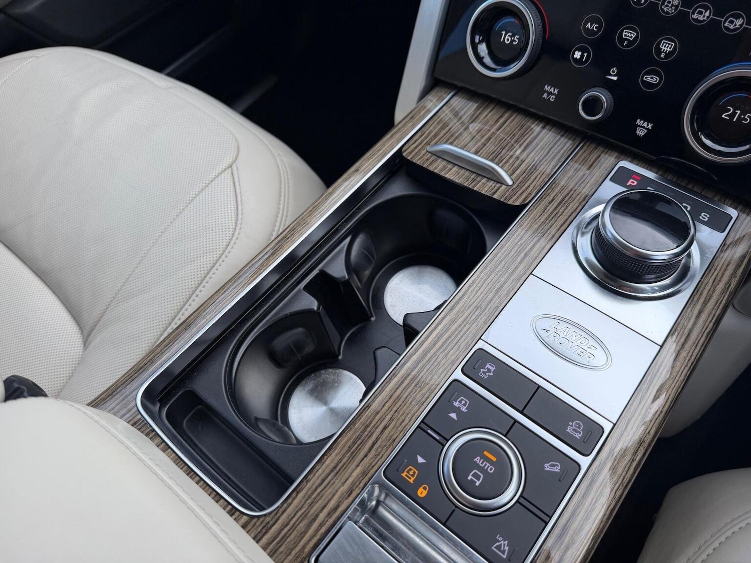 Used Land Rover Range Rover 2018 for sale - 76670856: Photo 32